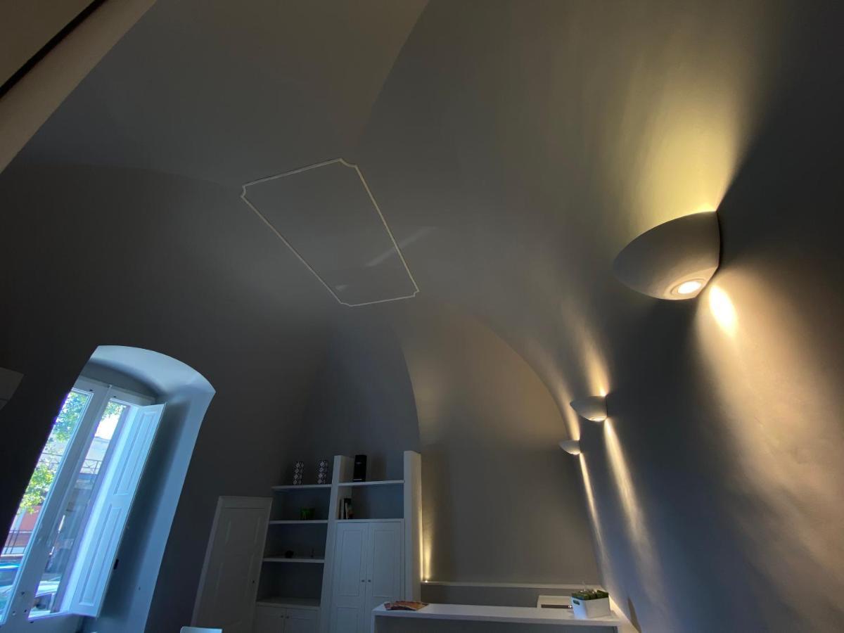 Suite 261 - Intero Appartamento Nel Centro Di Bari Eksteriør bilde