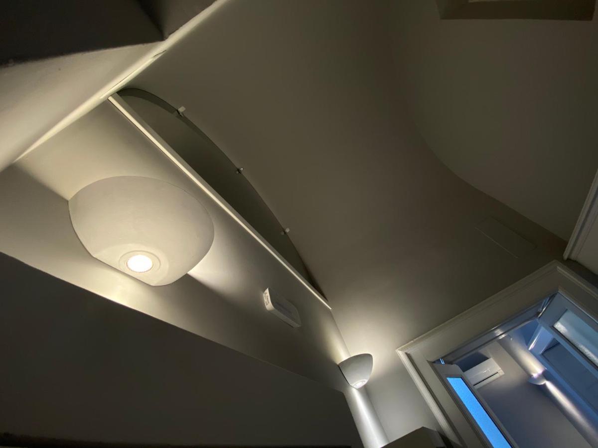 Suite 261 - Intero Appartamento Nel Centro Di Bari Eksteriør bilde