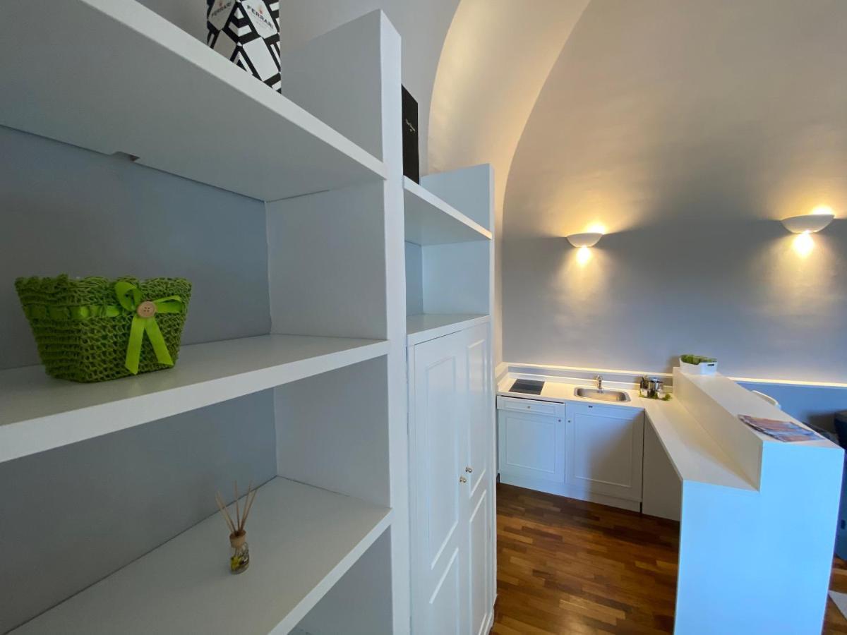 Suite 261 - Intero Appartamento Nel Centro Di Bari Eksteriør bilde