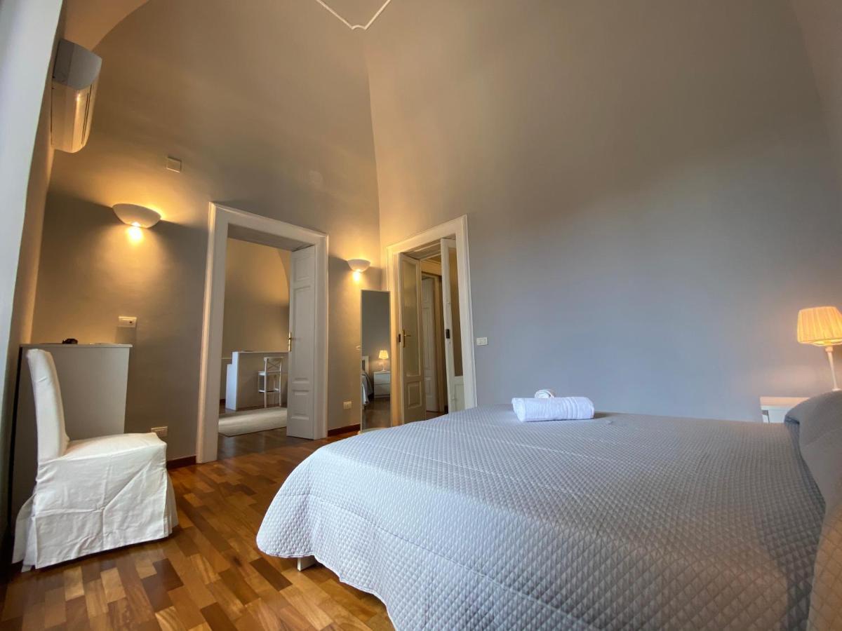 Suite 261 - Intero Appartamento Nel Centro Di Bari Eksteriør bilde